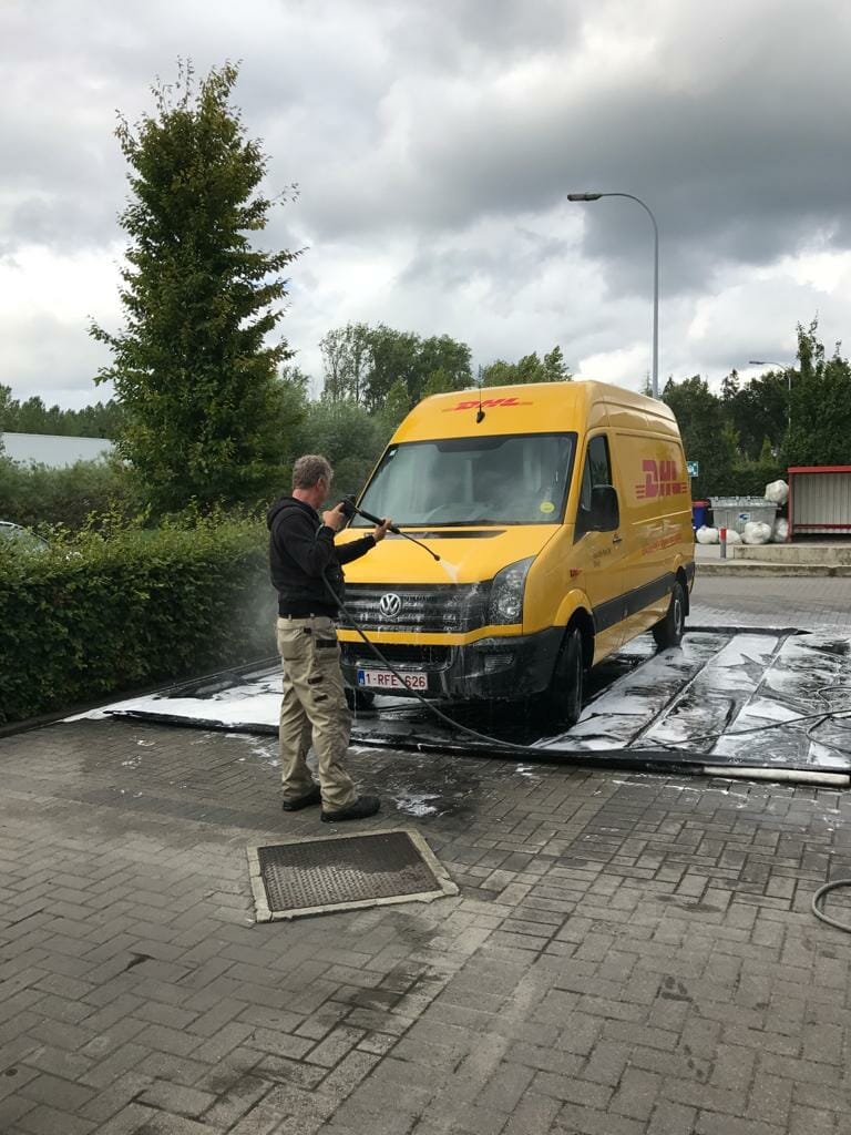 Auto's & vrachtwagens professioneel reinigen DLR Cleaning